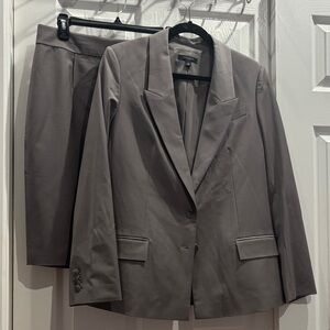 Ann Taylor Elegant Taupe Suit Set